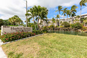 5855 Midnight Pass Rd, Siesta Key, FL 34242, Sold 02/28/23