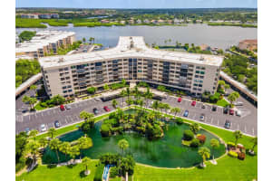 5855 Midnight Pass Rd, Siesta Key, FL 34242, Sold 02/28/23