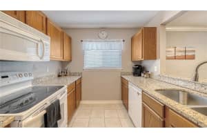 1989 TOUCAN WAY #100, SARASOTA, FL 34232 Sold 10/28/22