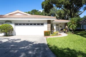 5702 GARDEN LAKES PALM, BRADENTON, FL 34203 Sold 12/13/22