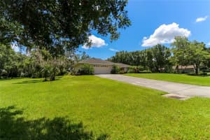 6053 RAVENWOOD DR, SARASOTA, FL 34243 Sold 03/31/23