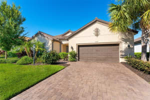 5006 TIVOLI RUN, LAKEWOOD RANCH, FL 34211 - MLS#MFRA4544687
