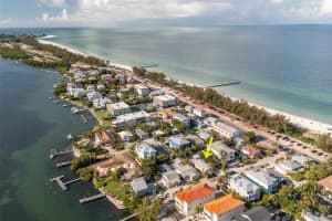 109 7th St S, Bradenton Beach, FL 34217, Sold 10/28/22