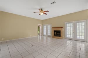 4906 81st Ave Terrace E, Sarasota, FL 34243, Sold 10/04/22