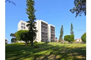 3240 Gulf of Mexico Dr, Longboat Key, FL 34228, Sold 12/05/22