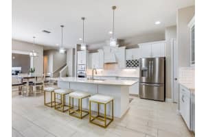 4726 Vasca Dr, Sarasota, FL 34240, Sold 09/20/22