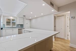 2220 Stickney Point Rd, Sarasota, FL 34231, Sold 01/09/23