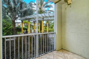 5450 BENTGRASS DR #5-111, SARASOTA, FL 34235 Sold 10/12/22