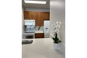 5146 NORTHRIDGE RD #110, SARASOTA, FL 34238 Sold 10/04/22