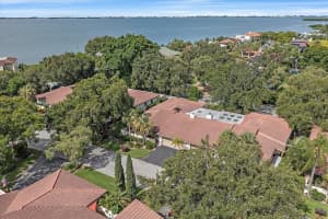 6416 SUN EAGLE LN, BRADENTON, FL 34210 Sold 01/17/23
