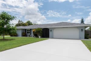 3724 Calliandra Dr, Sarasota, FL 34232, Sold 10/07/22