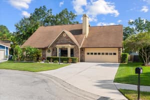 5827 Shady Brook Way, Sarasota, FL 34243, Sold 11/30/22