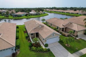 4132 Reflections Pkwy, Sarasota, FL 34233, Sold 10/14/22