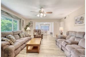 3921 Schwalbe Dr, Sarasota, FL 34235, Sold 10/31/22
