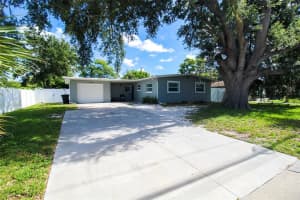 5005 BEE RIDGE RD, SARASOTA, FL 34233 - MLS#MFRA4545324