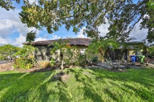 4159 66TH STREET CIR W #4159, BRADENTON, FL 34209 Sold 10/07/22