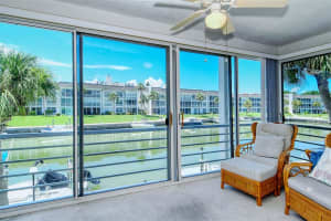 4390 Exeter Dr, Longboat Key, FL 34228, Sold 10/14/22