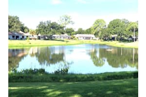 5816 Garden Lakes Dr, Bradenton, FL 34203, Sold 01/23/23