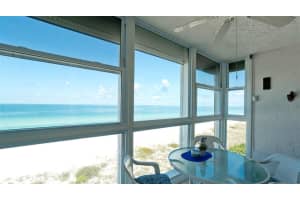 5300 Gulf Dr, Holmes Beach, FL 34217, Sold 10/07/22