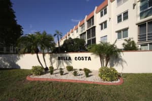 250 Santa Maria St, Venice, FL 34285, Sold 09/15/22