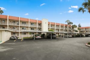 250 Santa Maria St, Venice, FL 34285, Sold 09/15/22