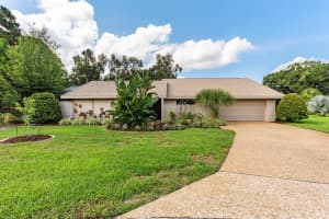 3935 Country View Ln, Sarasota, FL 34233, Sold 11/30/22