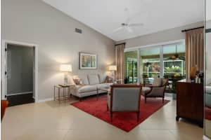 6908 Stetson St Cir, Sarasota, FL 34243, Sold 09/26/22