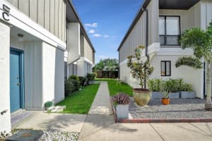 4001 S Beneva Rd, Sarasota, FL 34233, Sold 10/27/22