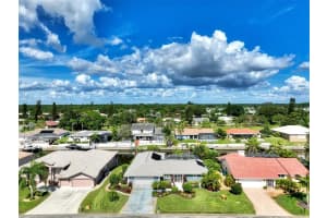 357 Ardenwood Dr, Englewood, FL 34223, Sold 09/22/22