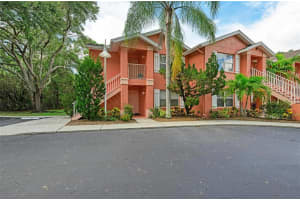 5450 Longwood Run Blvd, Sarasota, FL 34243, Sold 10/03/22