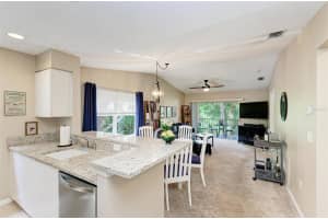 5450 Longwood Run Blvd, Sarasota, FL 34243, Sold 10/03/22