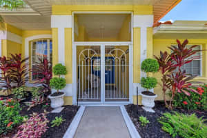 4848 Oak Pointe Way, Sarasota, FL 34233, Sold 10/06/22