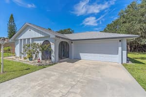 1674 Georgetowne Blvd, Sarasota, FL 34232, Sold 10/07/22