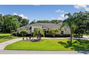 2920 DONALD ROSS RD E, SARASOTA, FL 34240 Sold 11/29/22