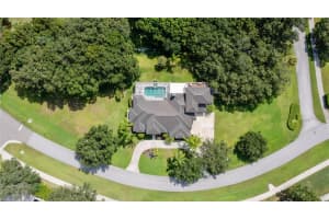 2920 DONALD ROSS RD E, SARASOTA, FL 34240 Sold 11/29/22