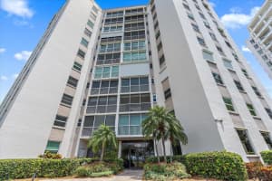 435 S Gulfstream Ave, Sarasota, FL 34236, Sold 11/03/22