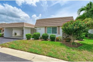 2512 Riverbluff Pkwy, Sarasota, FL 34231, Sold 10/14/22