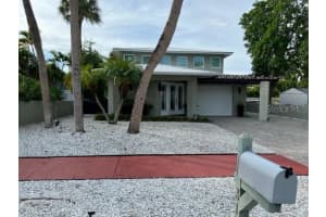 315 Jackson Dr, Sarasota, FL 34236, Sold 05/11/23
