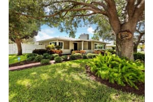 140 S BLVD OF THE PRESIDENTS, SARASOTA, FL 34236 Sold 04/10/23