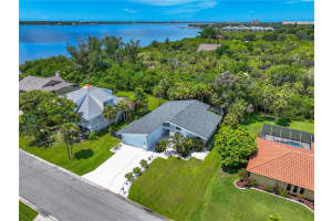 613 Ixora Ave, Ellenton, FL 34222, Sold 10/05/22