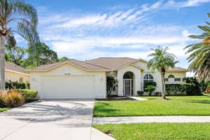 4992 Trestle Ct, Sarasota, FL 34238, Sold 05/26/23