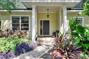 2562 Mapleloft Rd, Sarasota, FL 34232, Sold 10/14/22