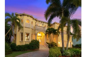 572 HALYARD LN, LONGBOAT KEY, FL 34228 Sold 06/16/23