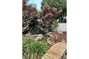 2925 Chelsea Woods Dr, Valrico, FL 33596, Sold 09/26/22