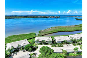 1211 EDGEWATER CIRCLE, BRADENTON, FL 34209 Sold 02/24/23