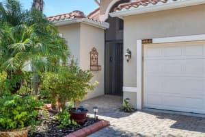 4134 63RD TER E, SARASOTA, FL 34243 Sold 05/15/23