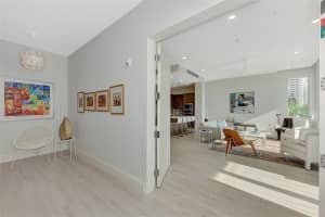 609 GOLDEN GATE PT #402, SARASOTA, FL 34236 Sold 01/03/23