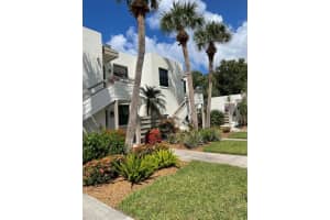 206 Lakewood Dr #206, BRADENTON