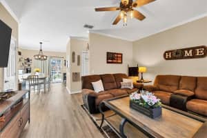 7645 PLANTATION CIR, UNIVERSITY PARK, FL 34201 Sold 02/27/23