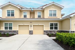 3211 ORIOLE DR #103, SARASOTA, FL 34243 Sold 09/20/22